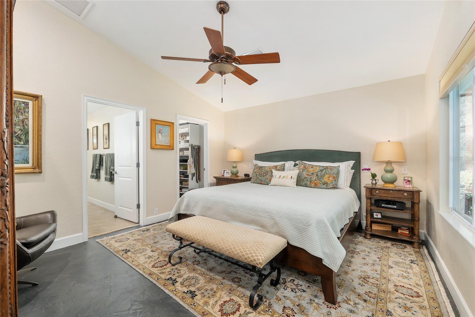 COLONY PARK - Residential