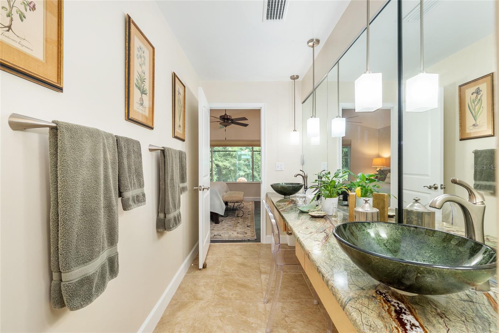 COLONY PARK - Residential