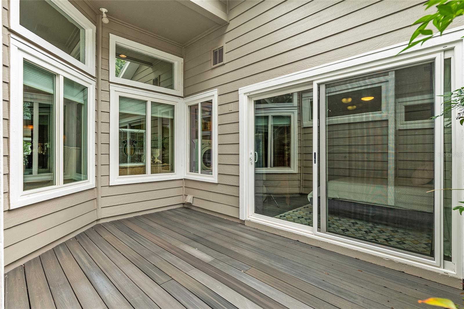 COLONY PARK - Residential