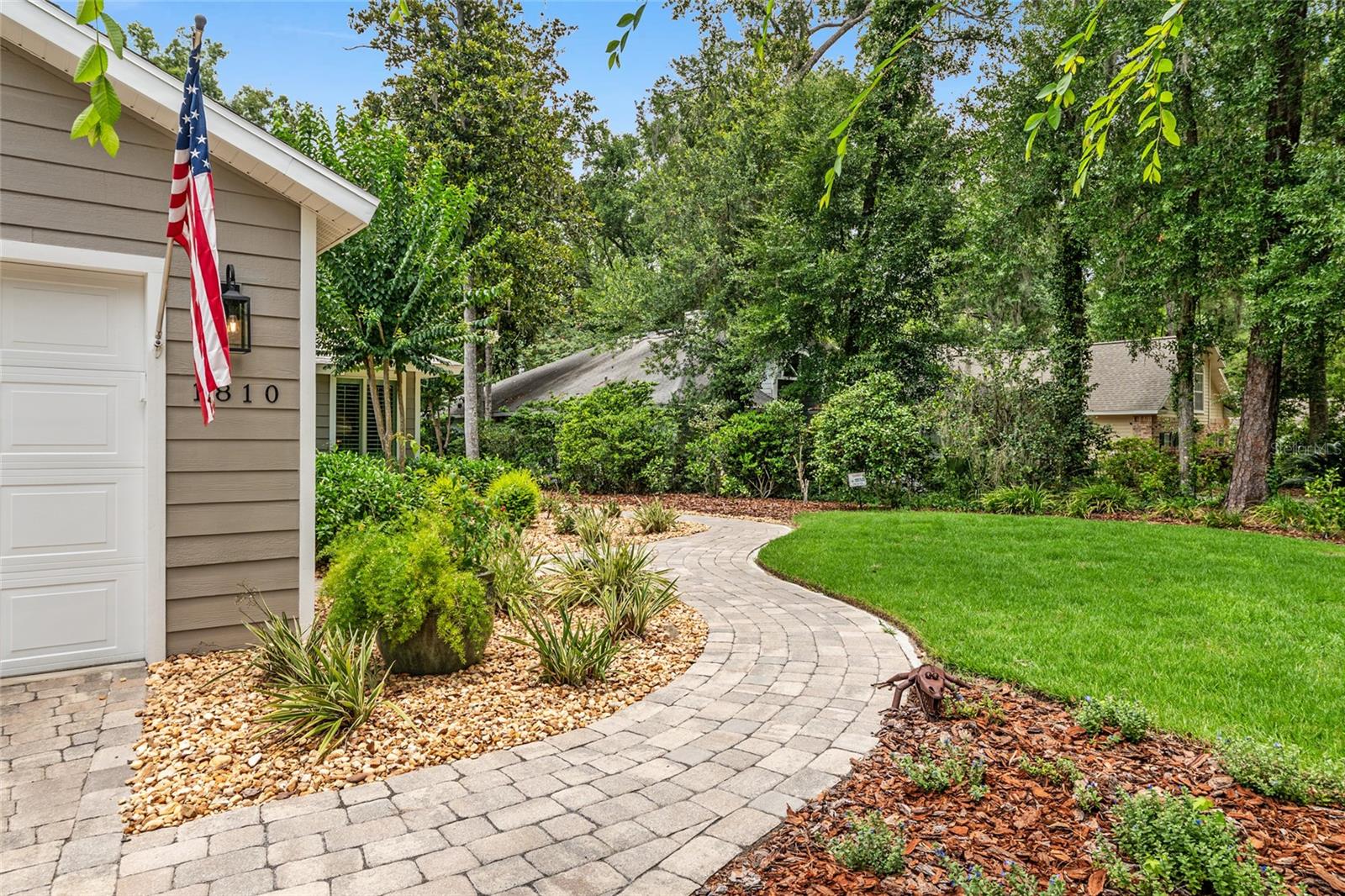COLONY PARK - Residential