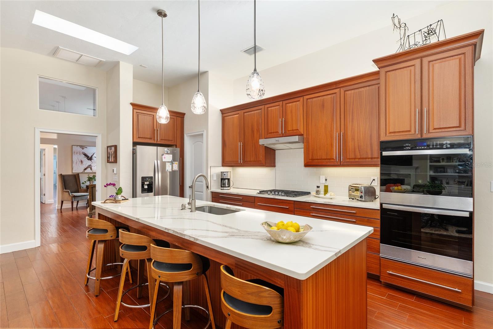 COLONY PARK - Residential