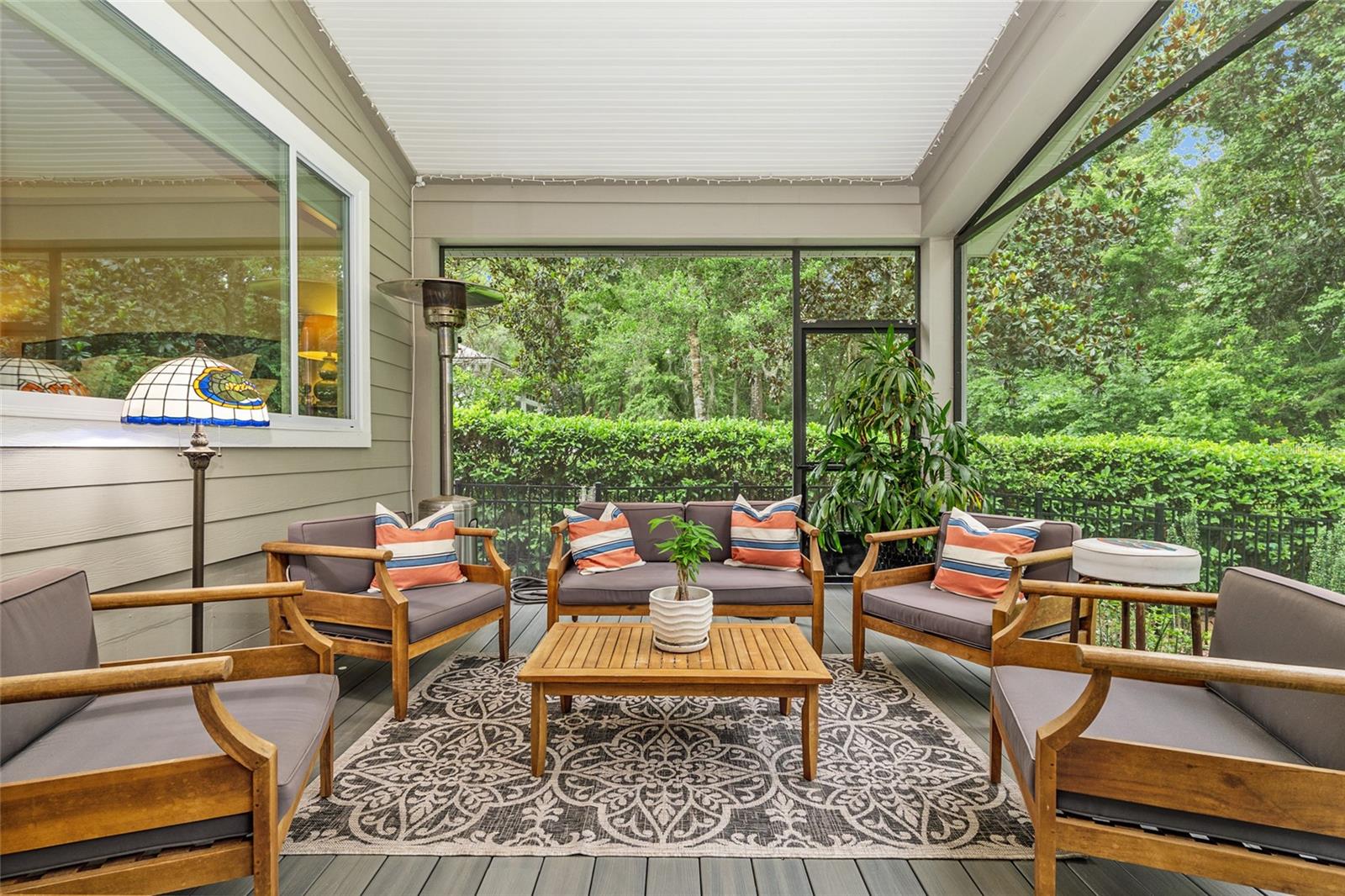COLONY PARK - Residential