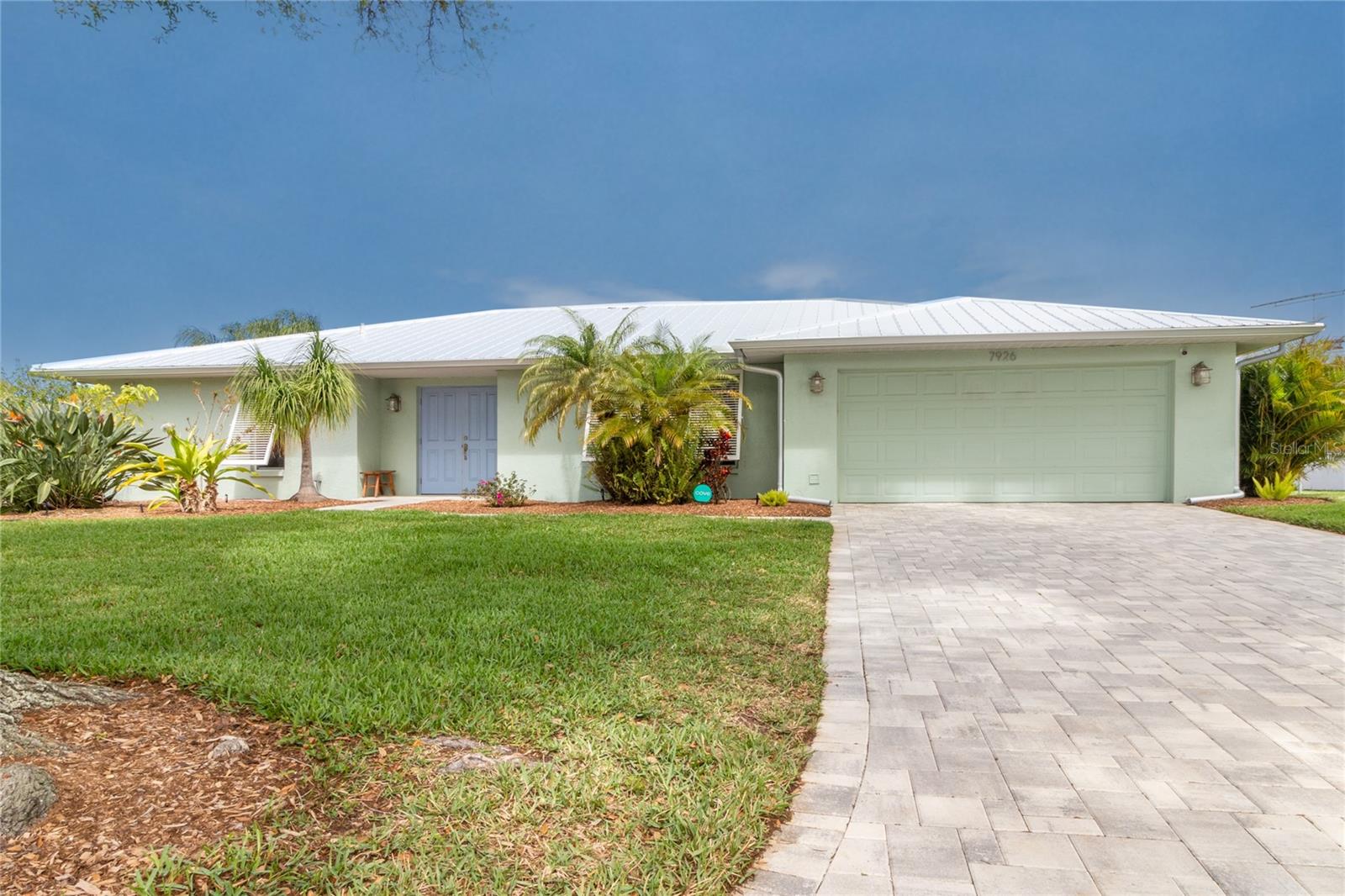 DESOTO LAKES COUNTRY CLUB COLONY 5 - Residential