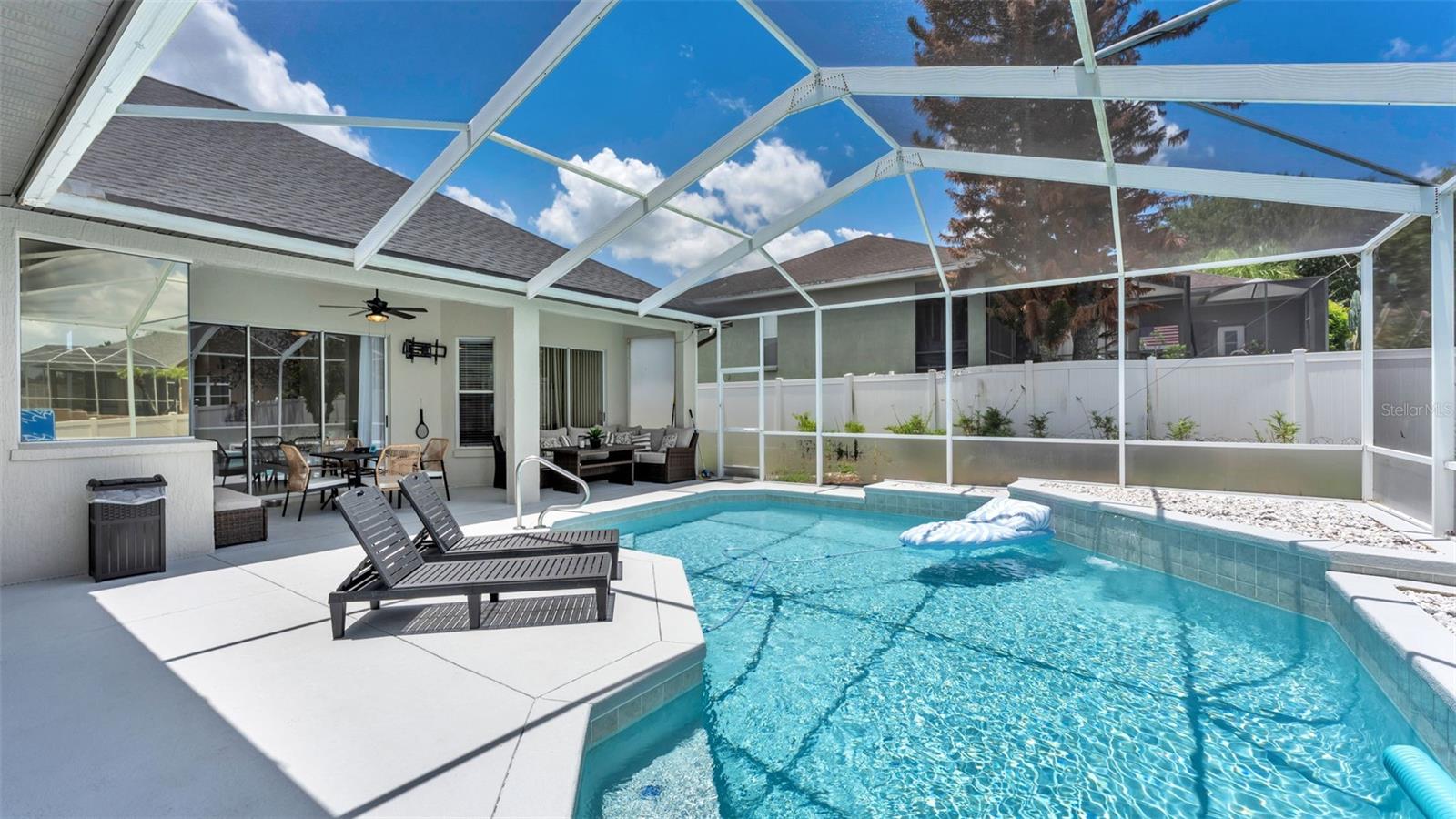 HIGHLANDS CREEK - Residential