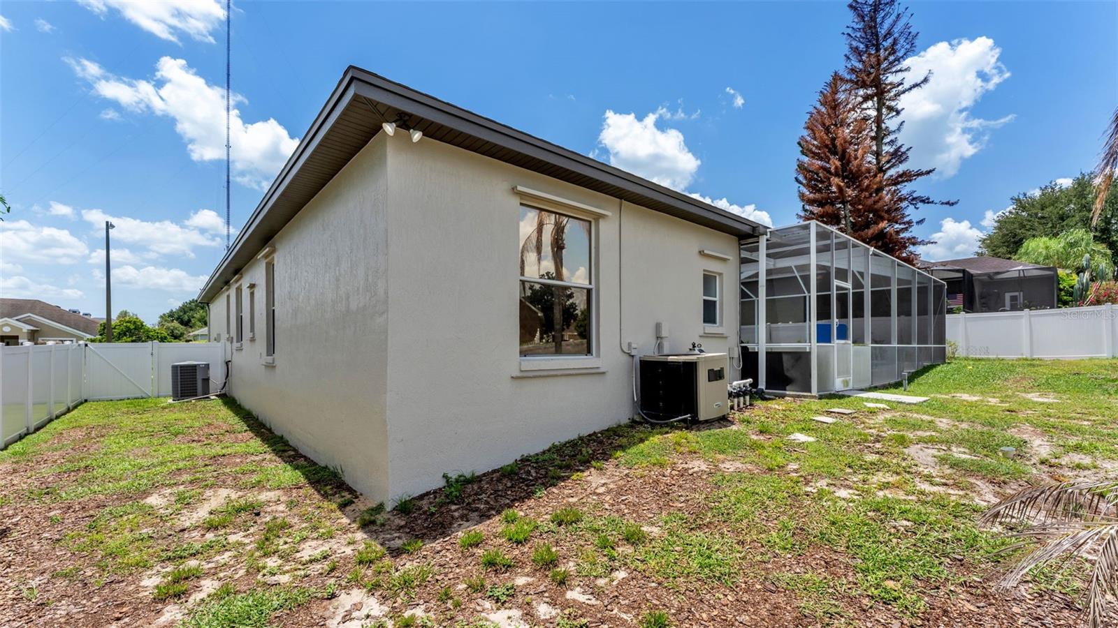 HIGHLANDS CREEK - Residential