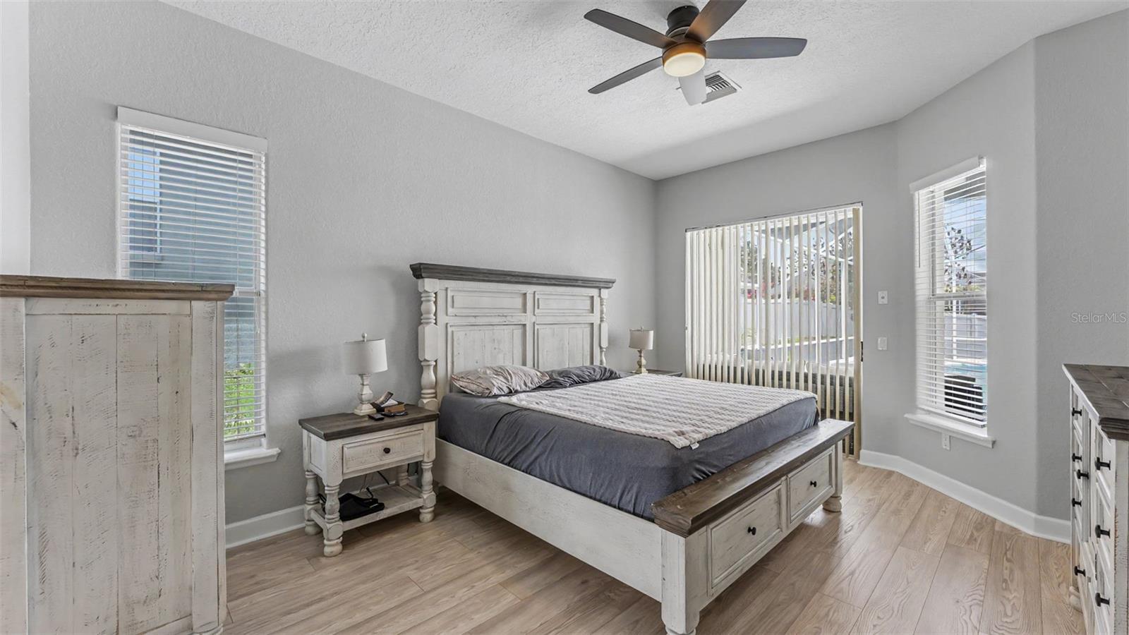 HIGHLANDS CREEK - Residential