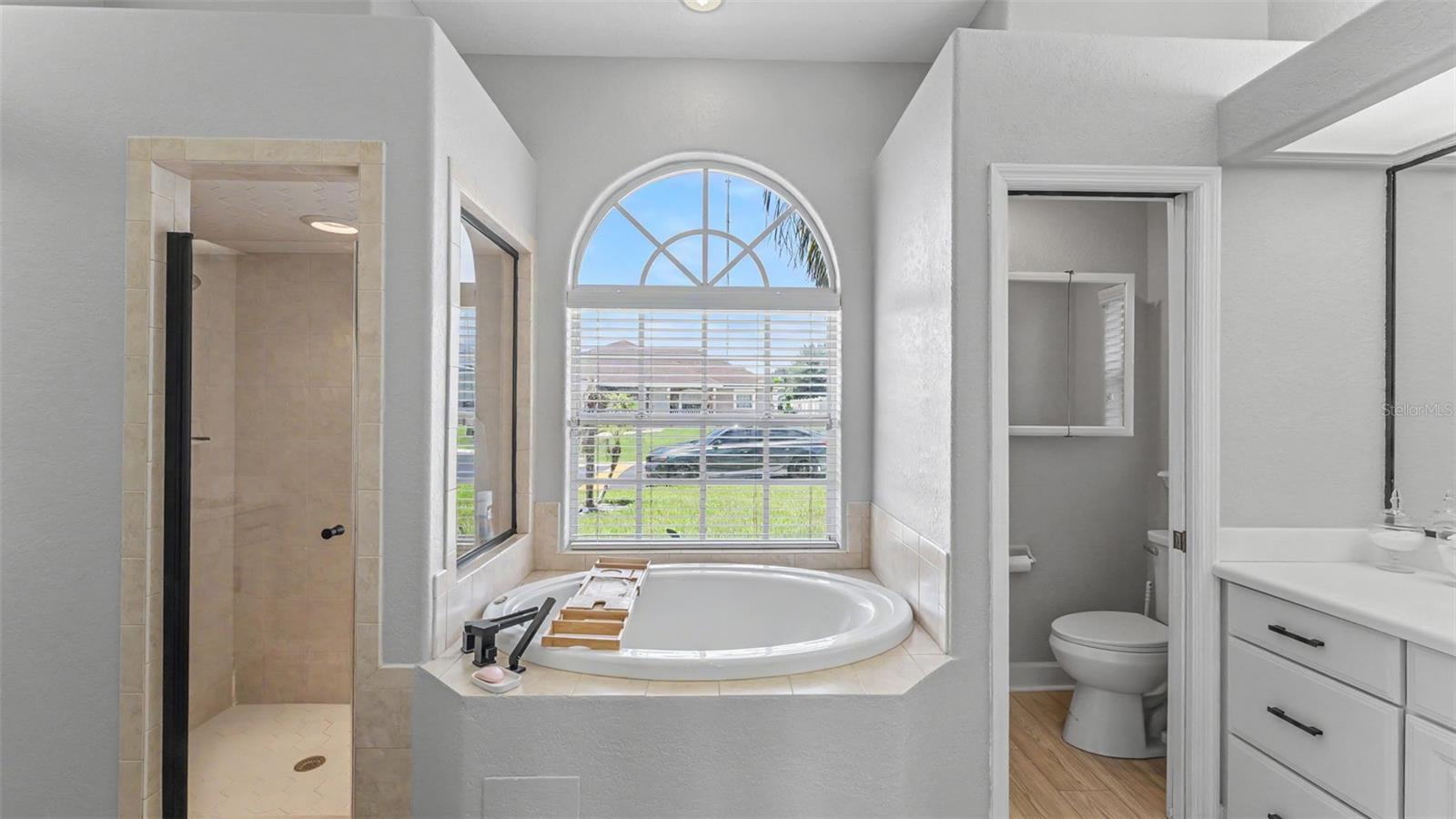 HIGHLANDS CREEK - Residential