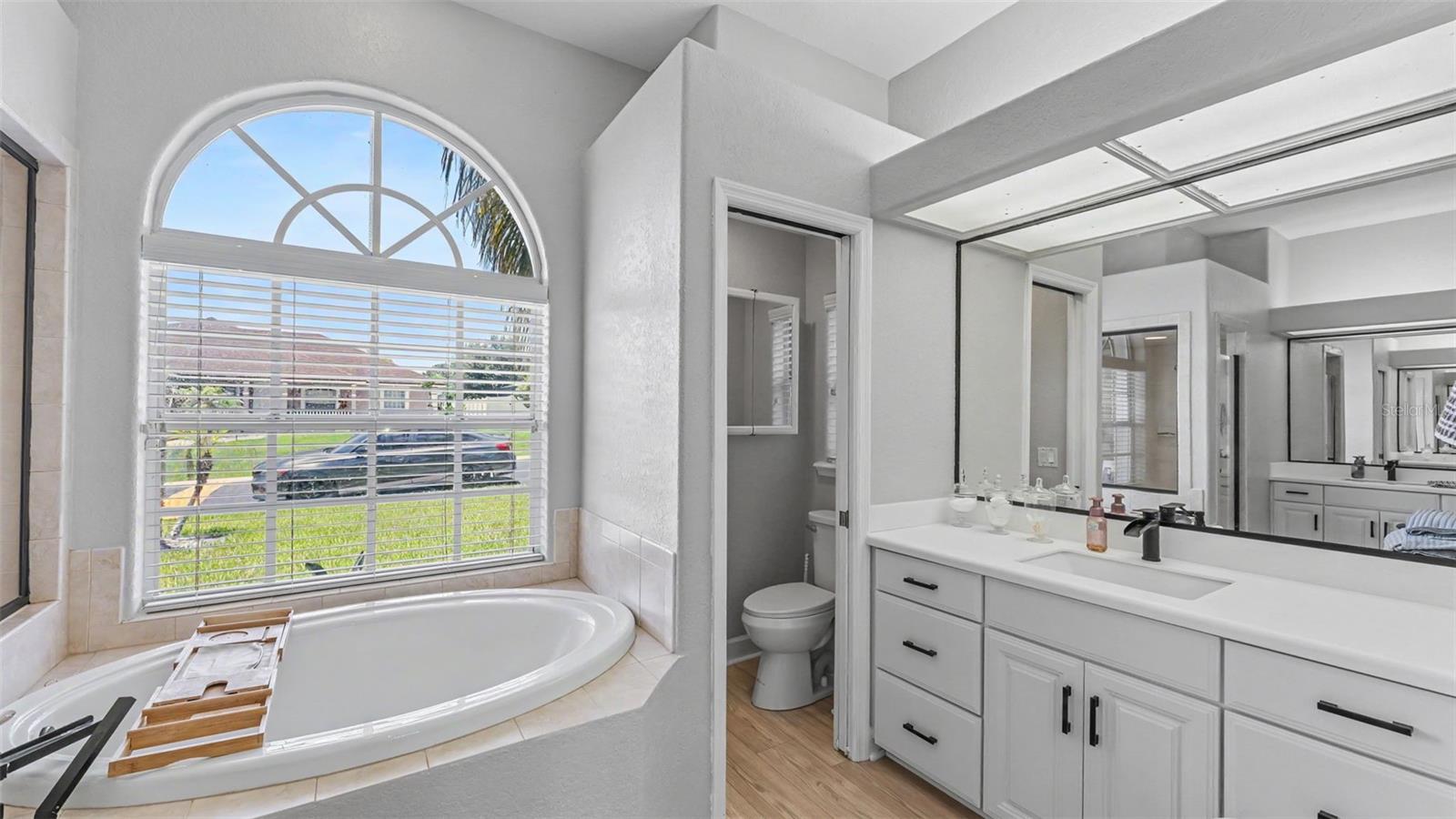 HIGHLANDS CREEK - Residential