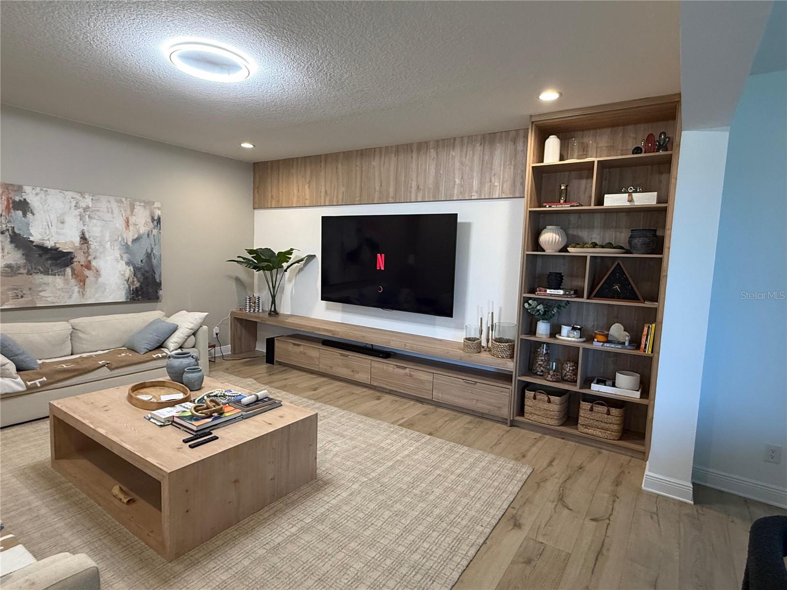 RIDGEVIEW PH 3 - Residential