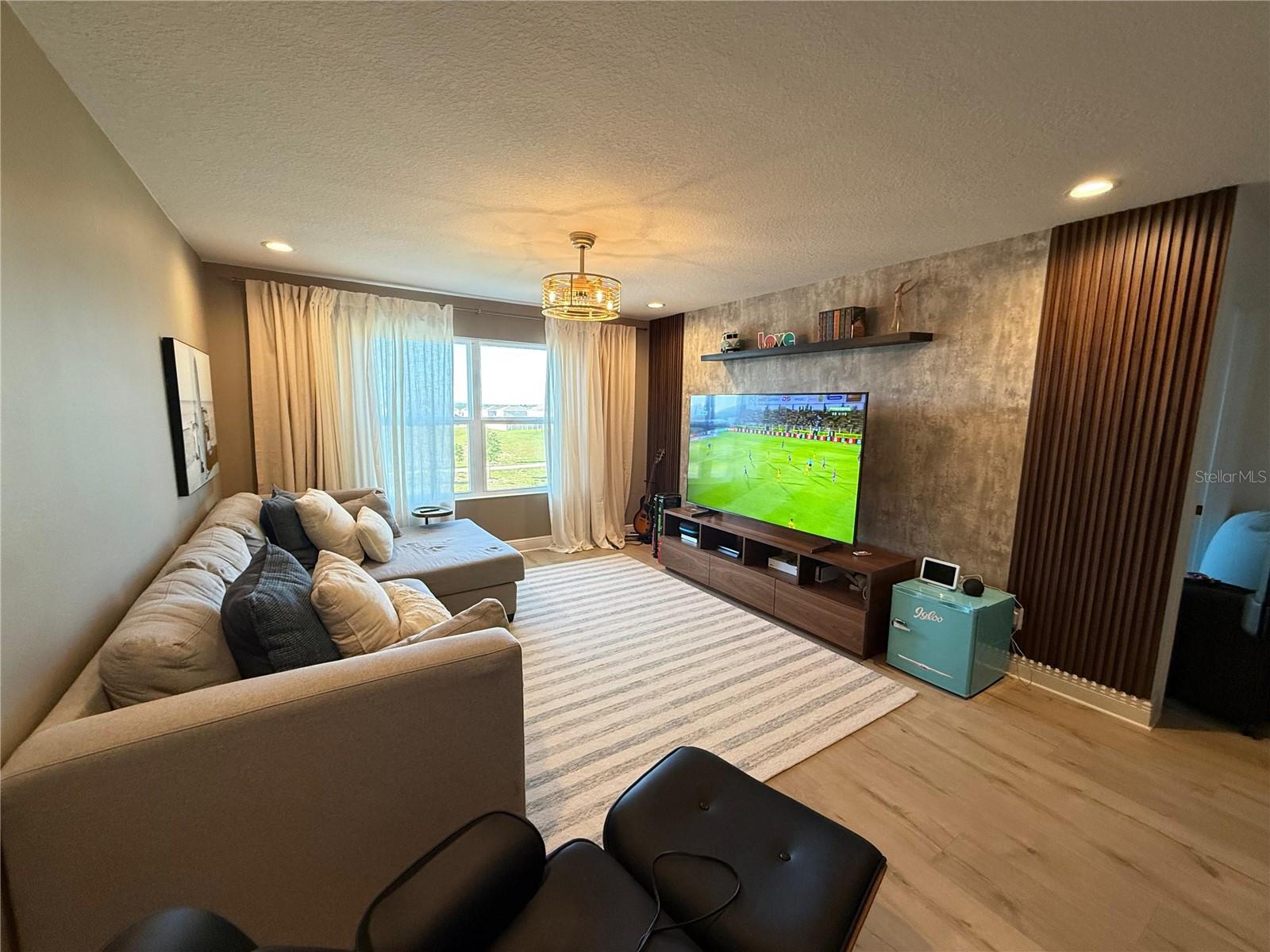 RIDGEVIEW PH 3 - Residential