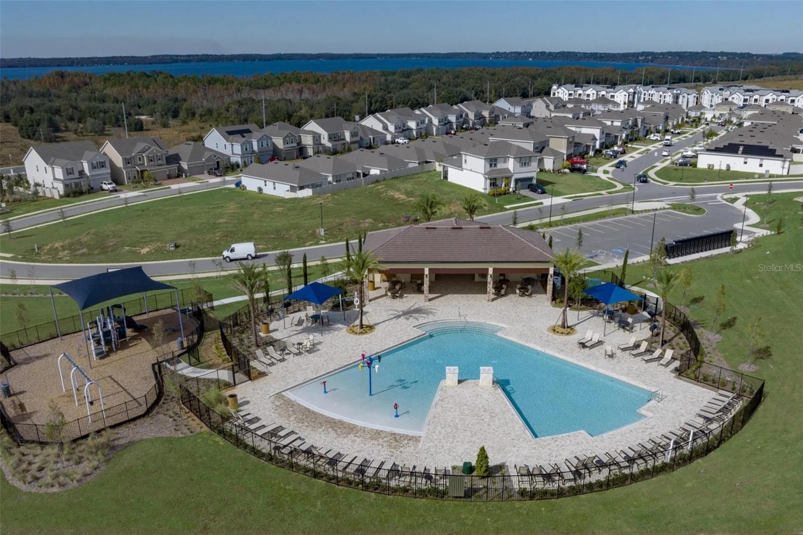 RIDGEVIEW PH 3 - Residential