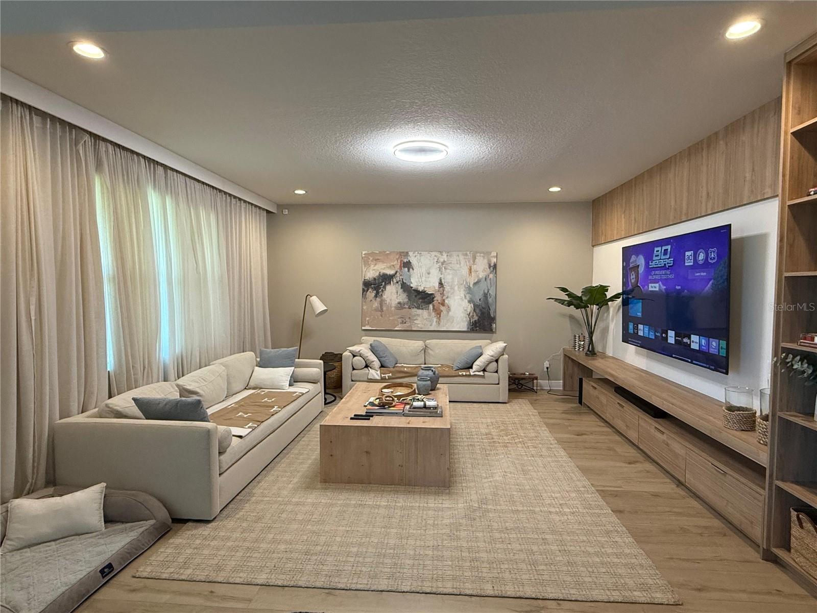 RIDGEVIEW PH 3 - Residential
