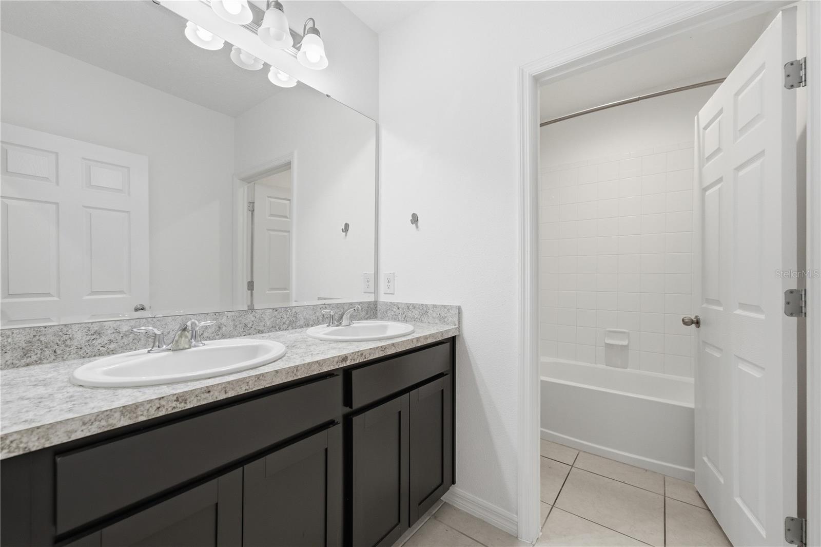 DAVENPORT ESTATES - Residential