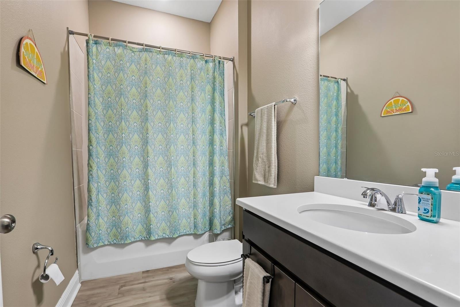WHITING ESTATES - Residential