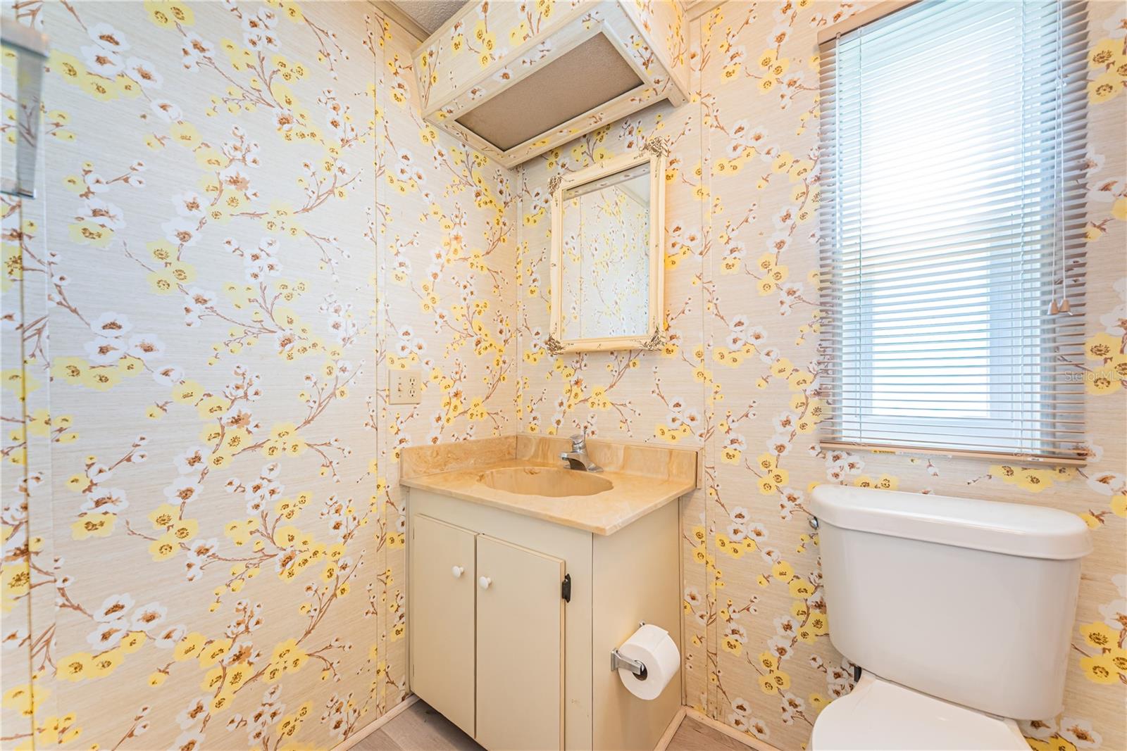 BLUE JAY MOBILE HOME ESTATES CONDO - Residential