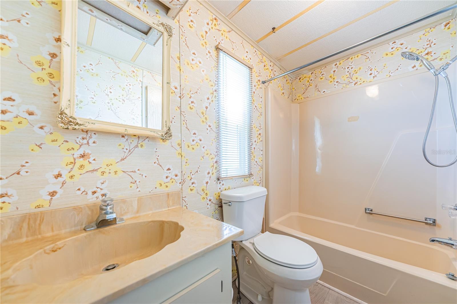 BLUE JAY MOBILE HOME ESTATES CONDO - Residential