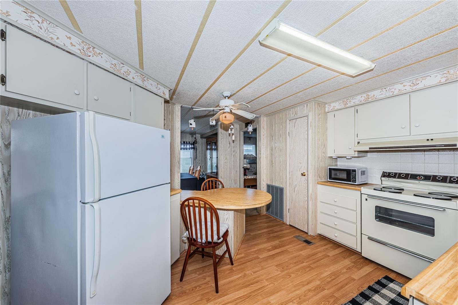 BLUE JAY MOBILE HOME ESTATES CONDO - Residential
