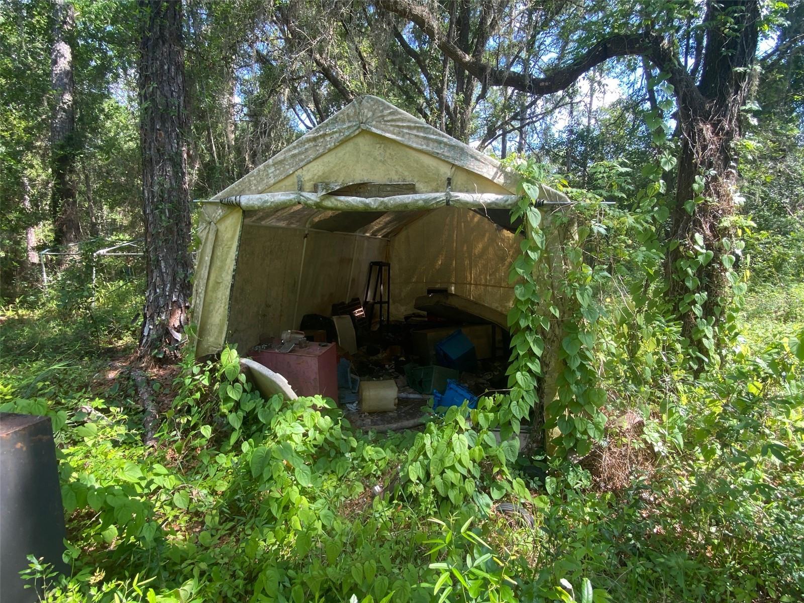 BLACKSINK CAMPSITES - Land