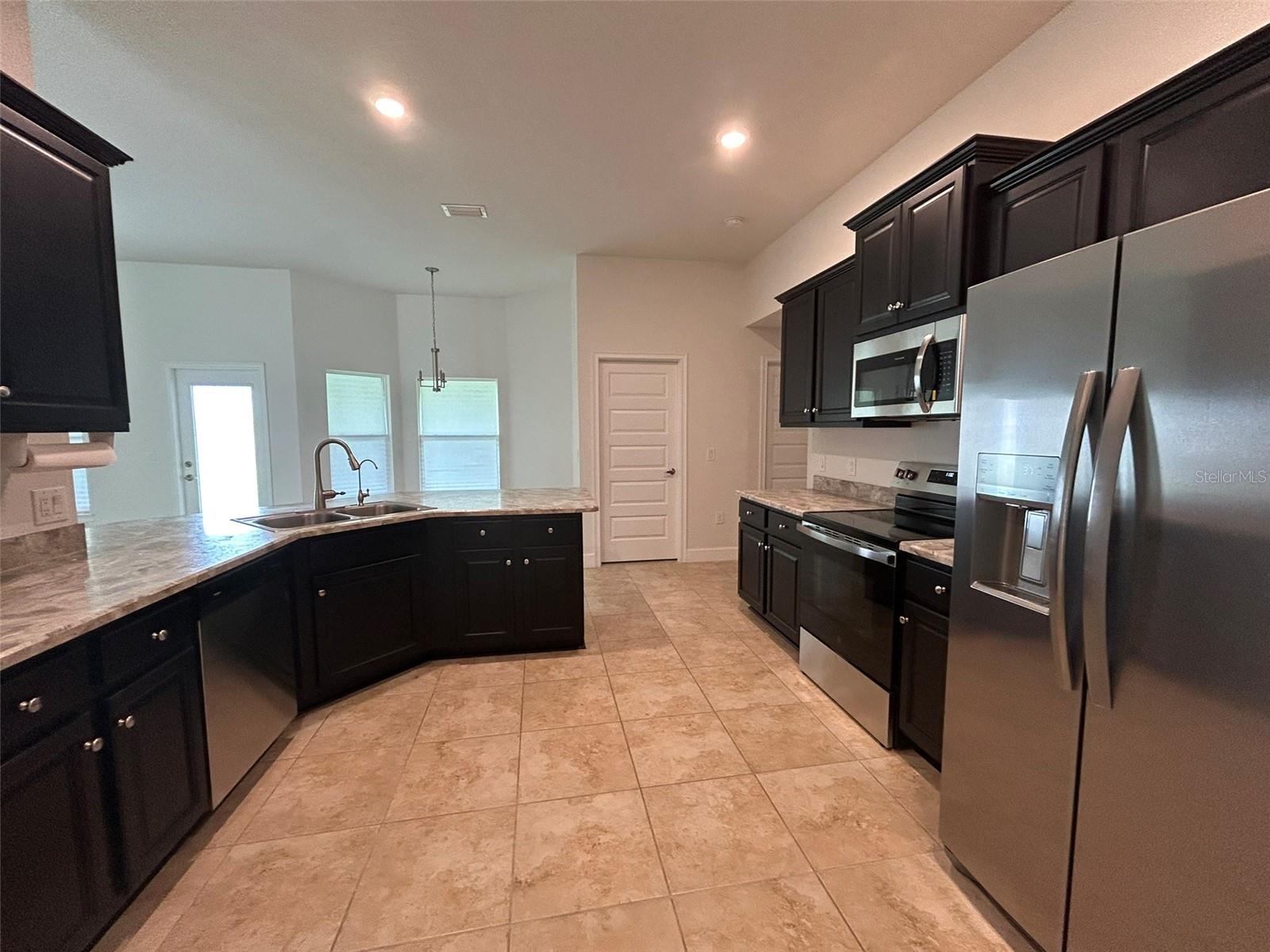 GREENBRIAR - Residential Lease