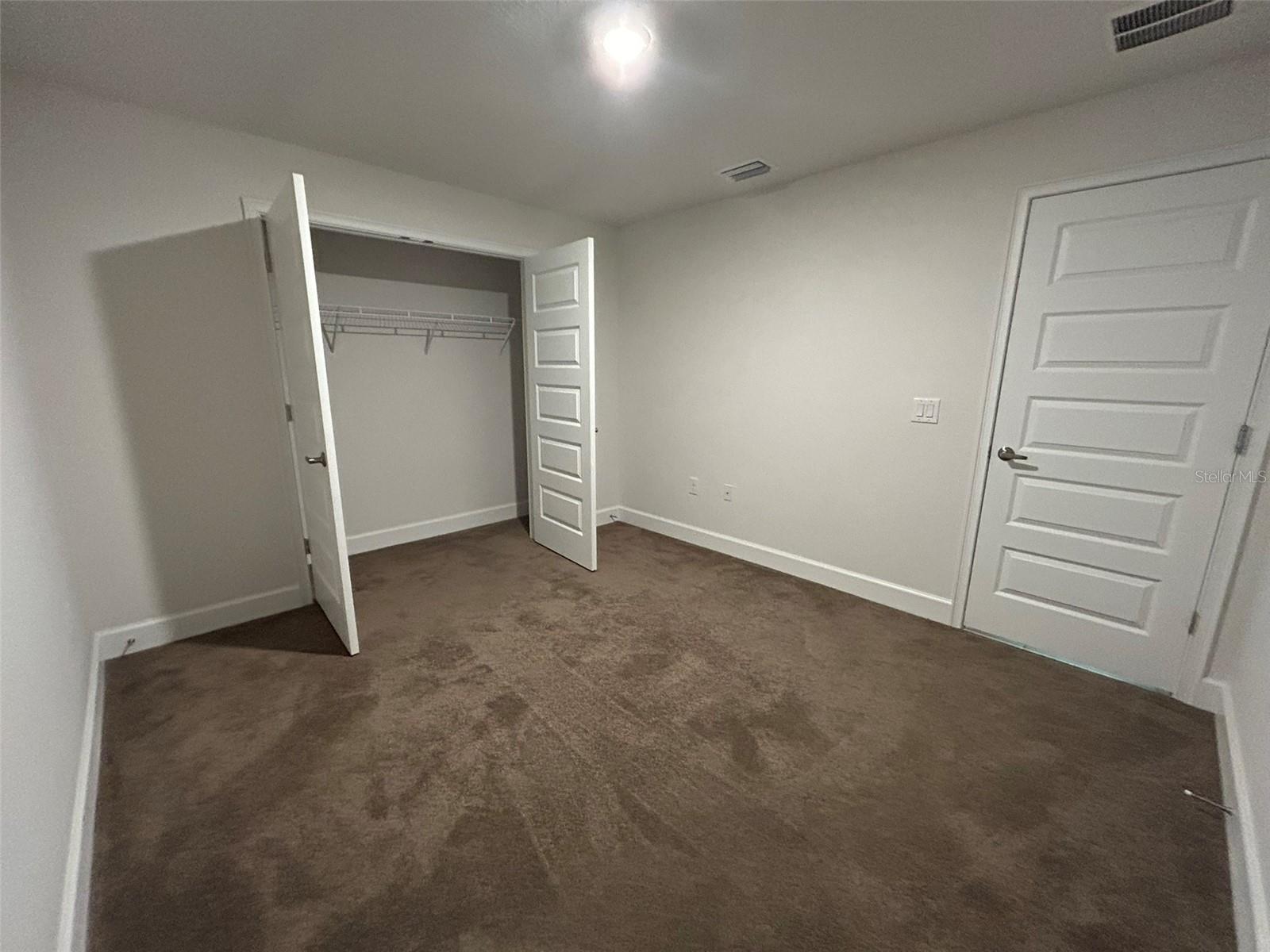 GREENBRIAR - Residential Lease