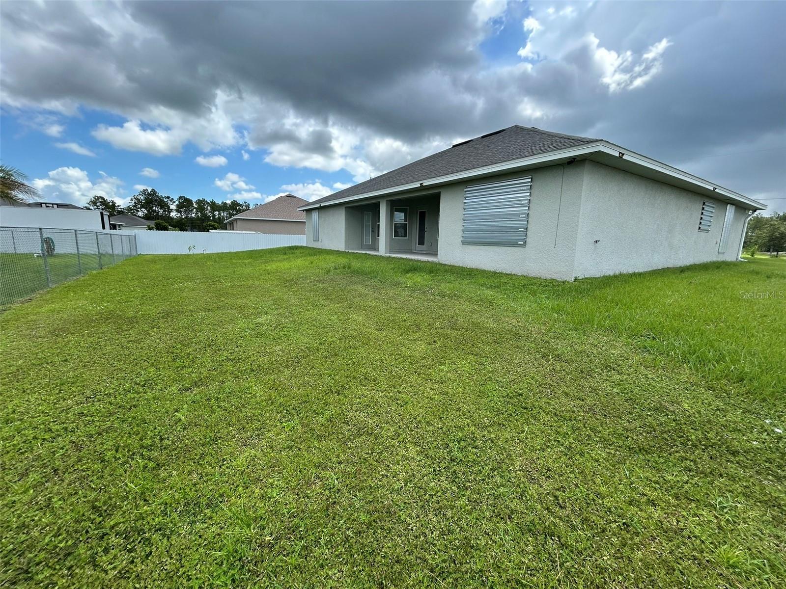 GREENBRIAR - Residential Lease