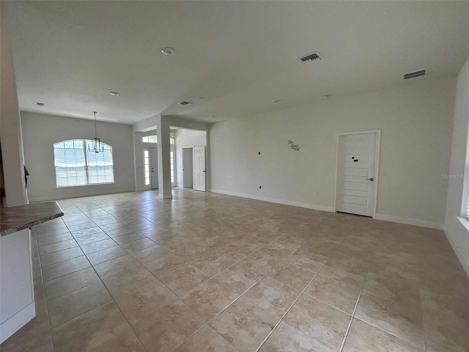 GREENBRIAR - Residential Lease