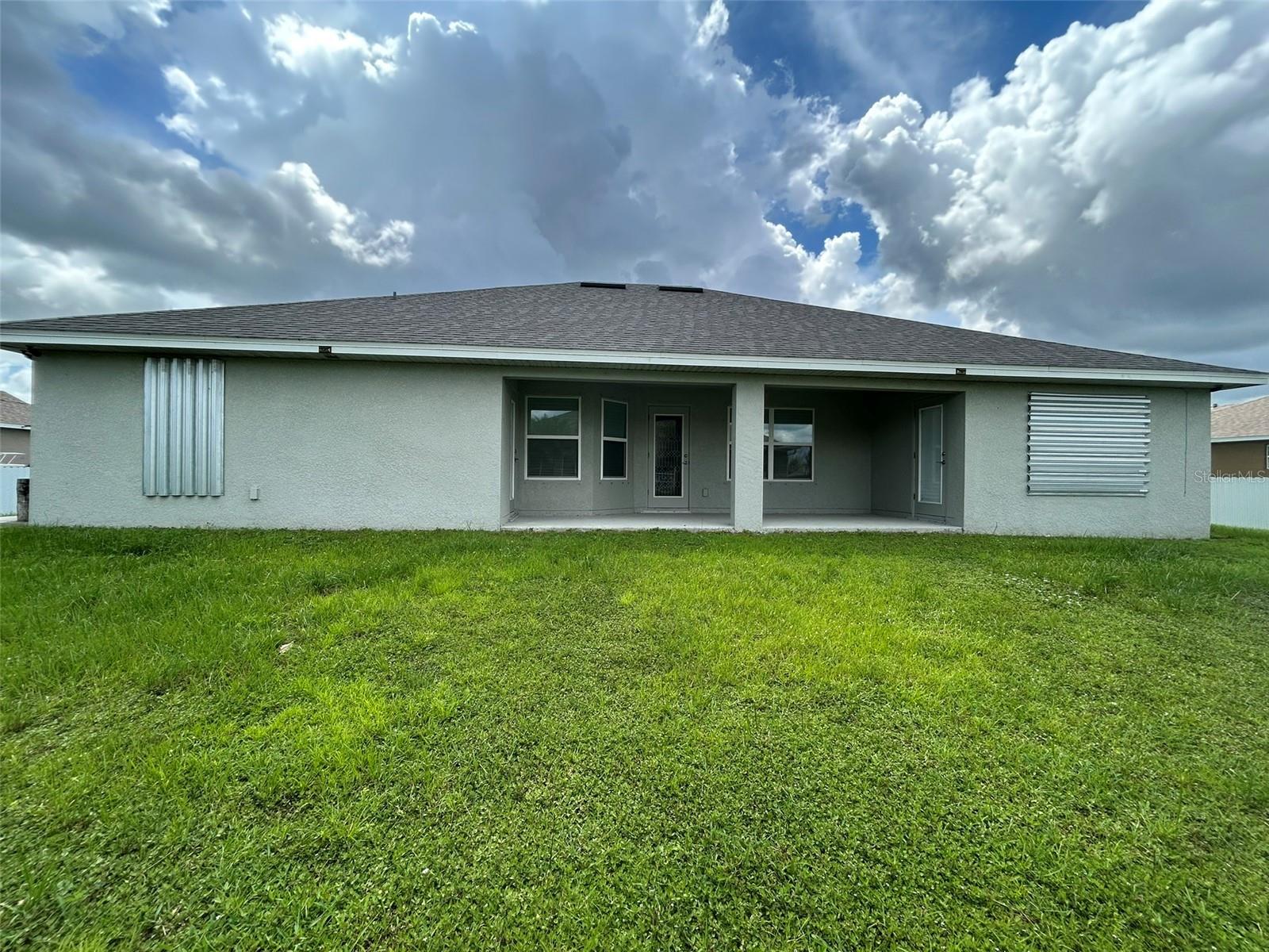 GREENBRIAR - Residential Lease