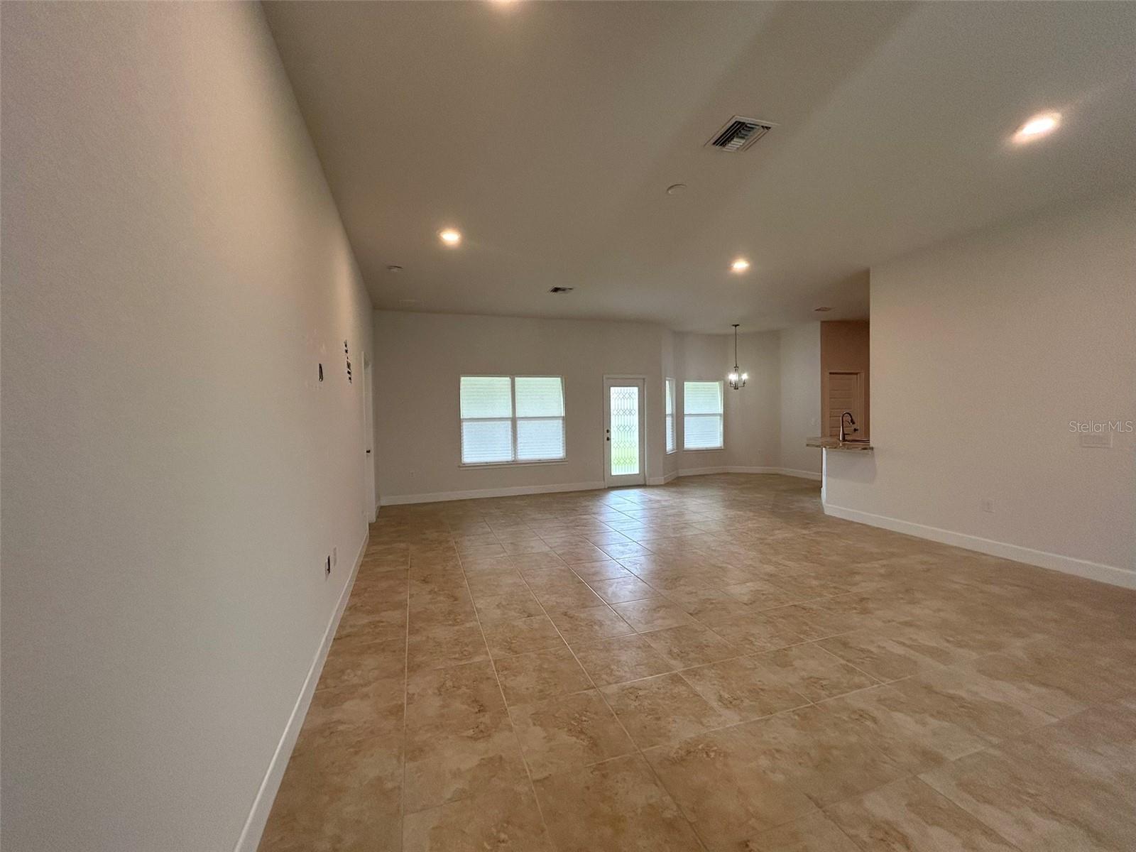 GREENBRIAR - Residential Lease