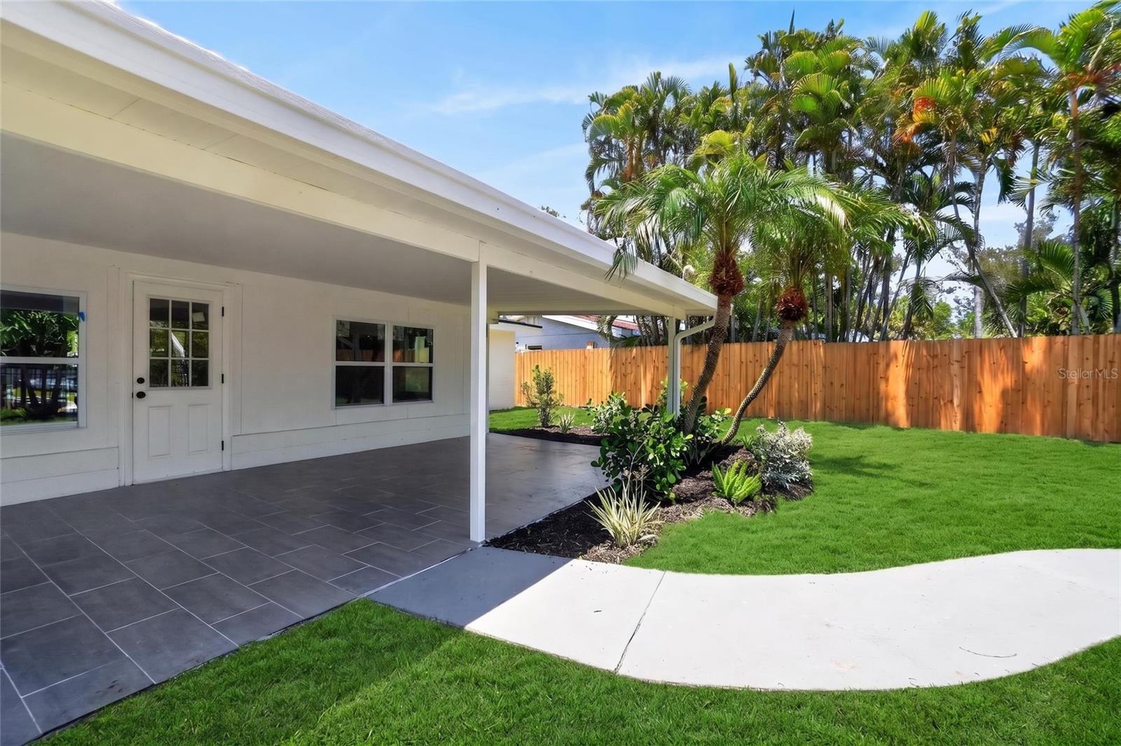 SHORE ACRES BUTTERFLY LAKE REP - Residential