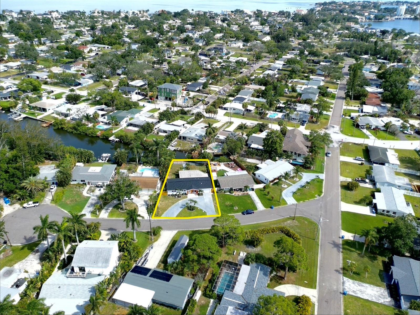 SHORE ACRES BUTTERFLY LAKE REP - Residential