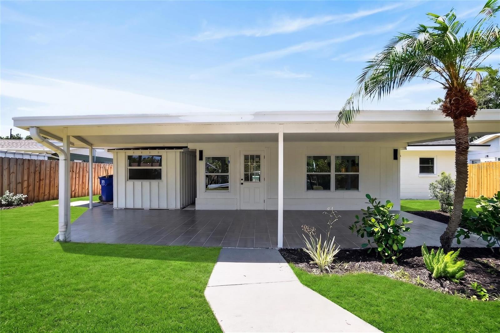 SHORE ACRES BUTTERFLY LAKE REP - Residential