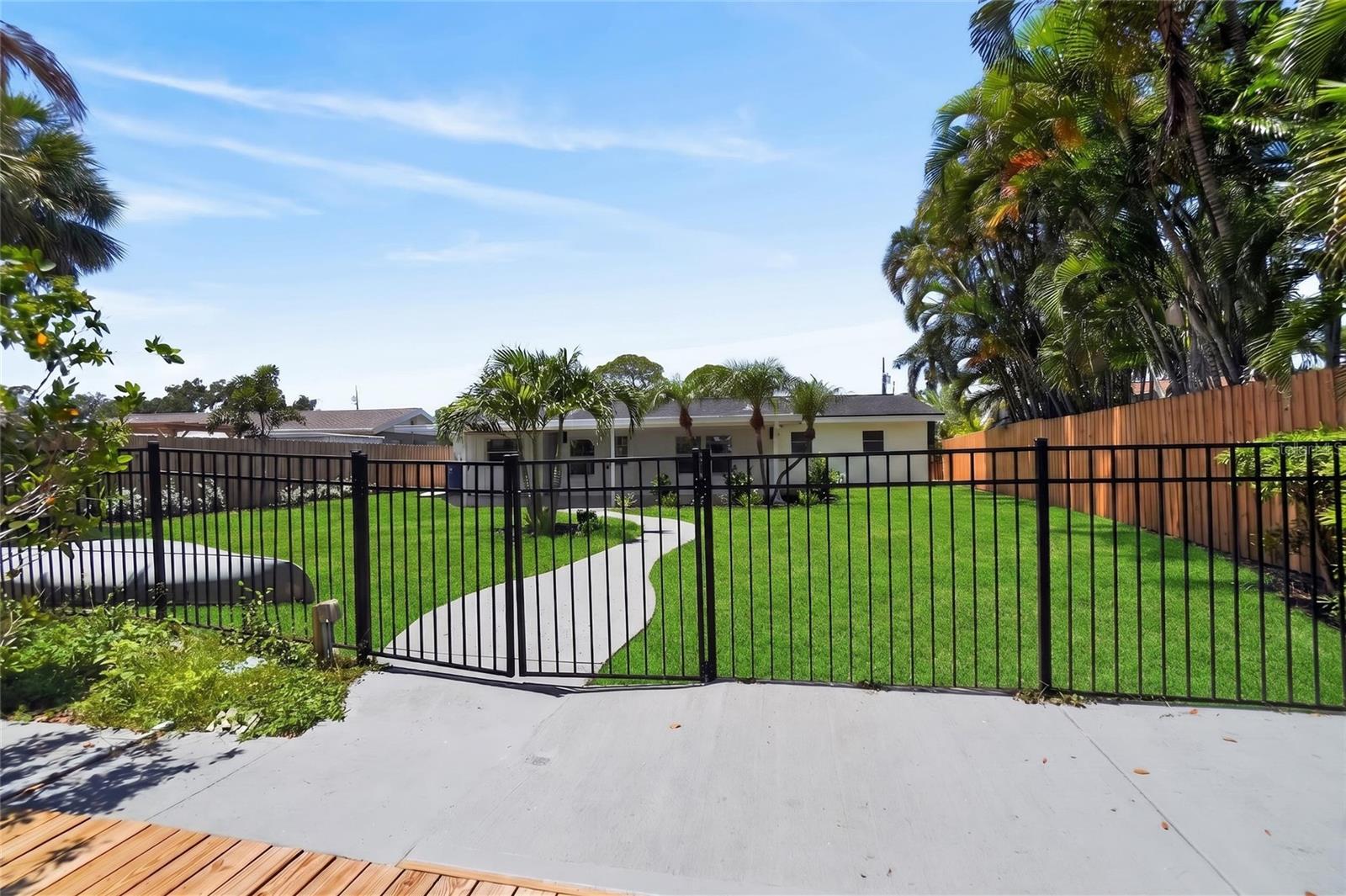 SHORE ACRES BUTTERFLY LAKE REP - Residential