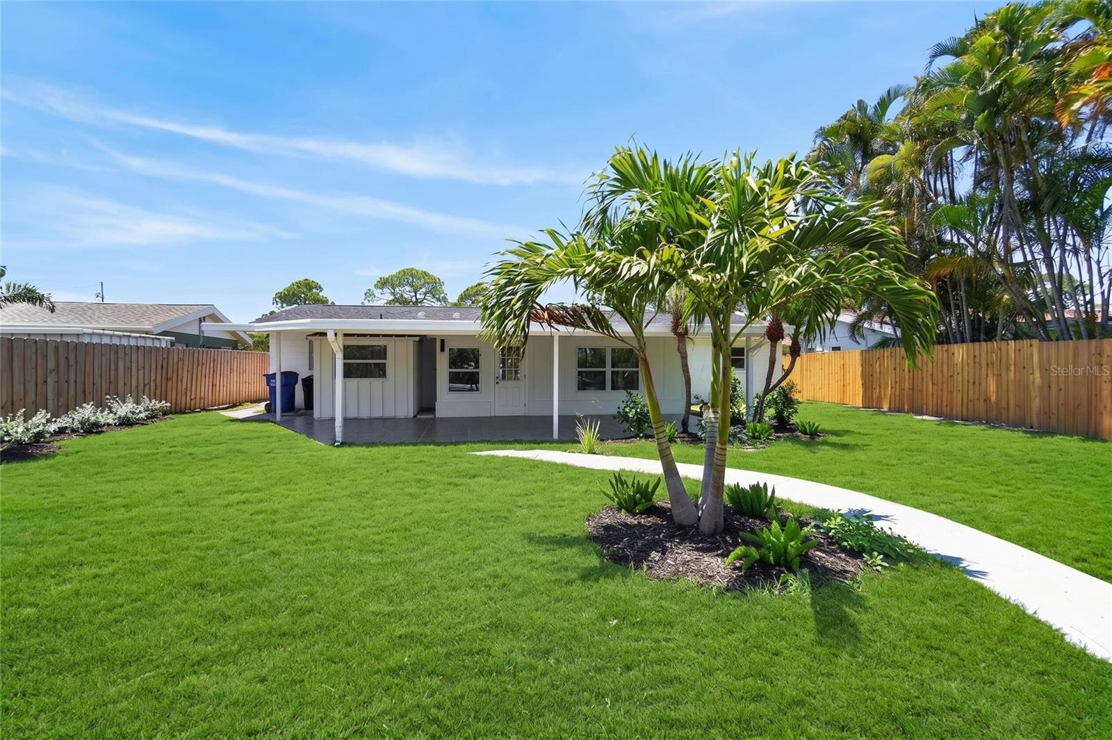 SHORE ACRES BUTTERFLY LAKE REP - Residential