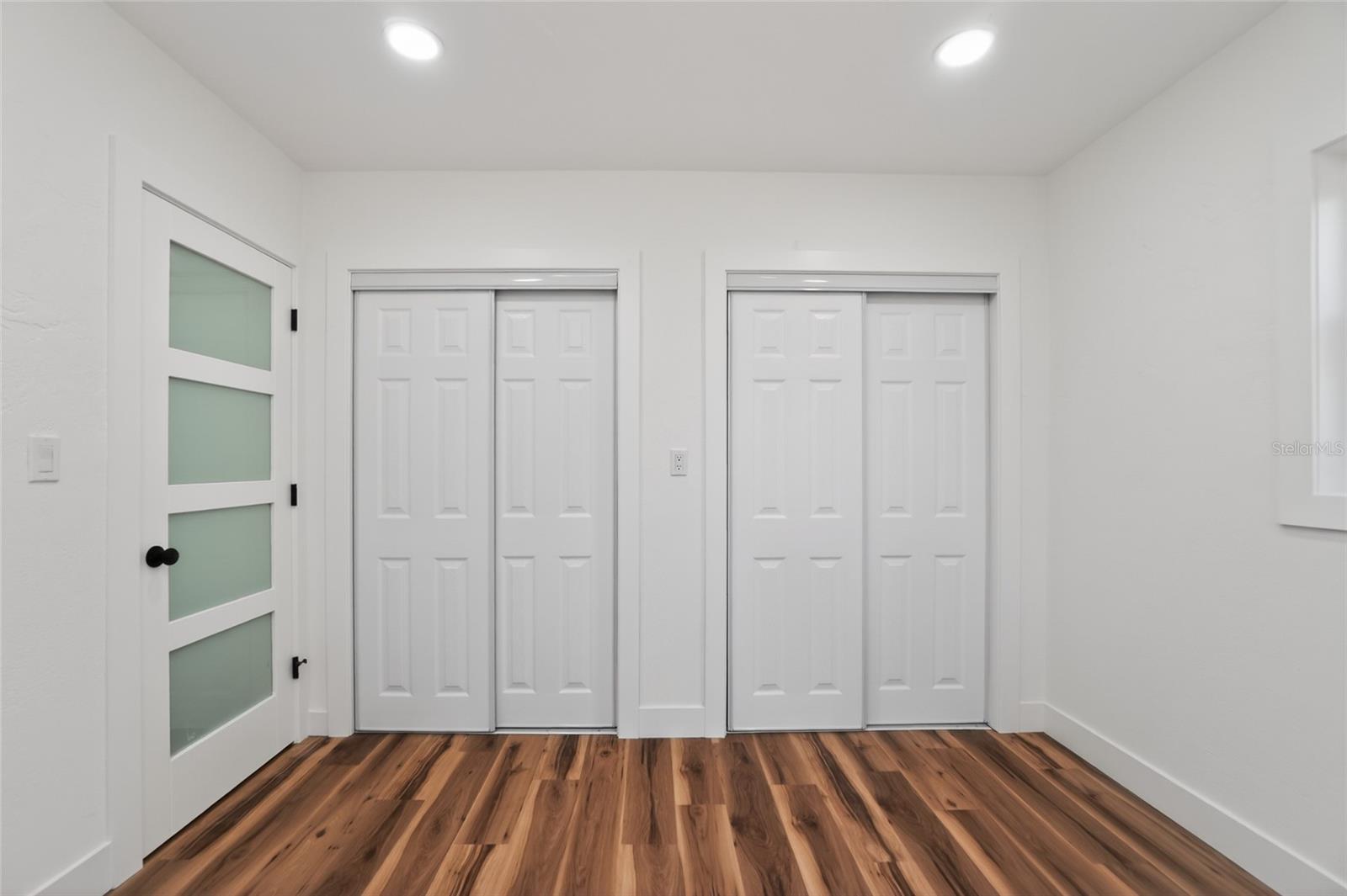 SHORE ACRES BUTTERFLY LAKE REP - Residential