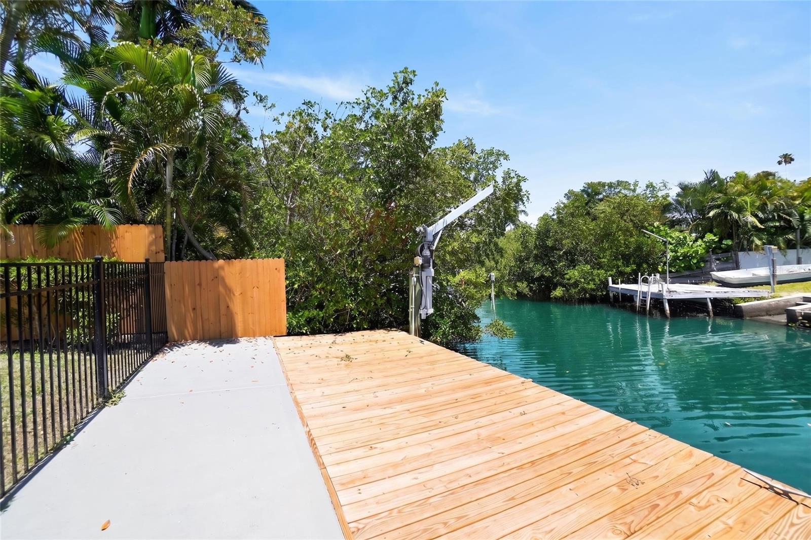 SHORE ACRES BUTTERFLY LAKE REP - Residential