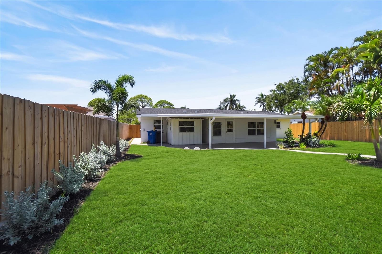 SHORE ACRES BUTTERFLY LAKE REP - Residential