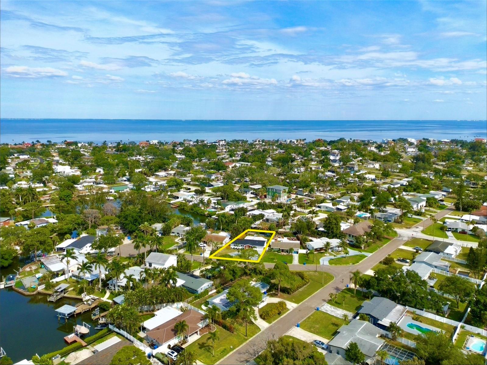 SHORE ACRES BUTTERFLY LAKE REP - Residential