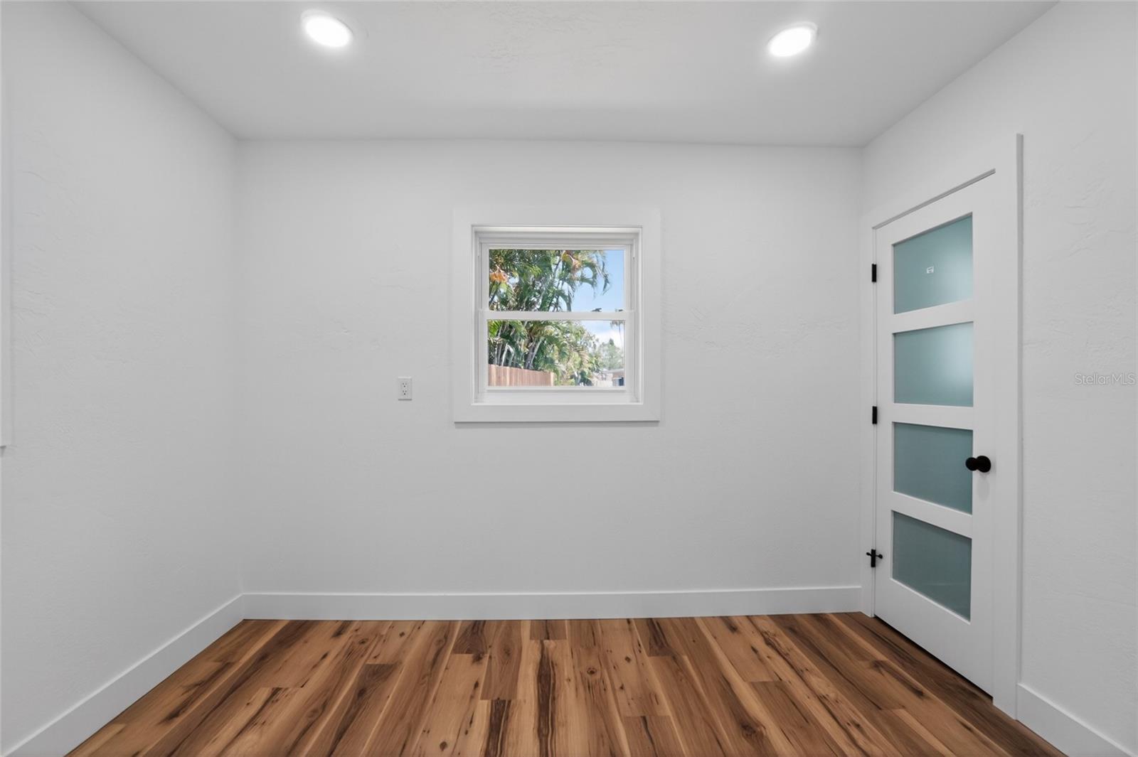 SHORE ACRES BUTTERFLY LAKE REP - Residential