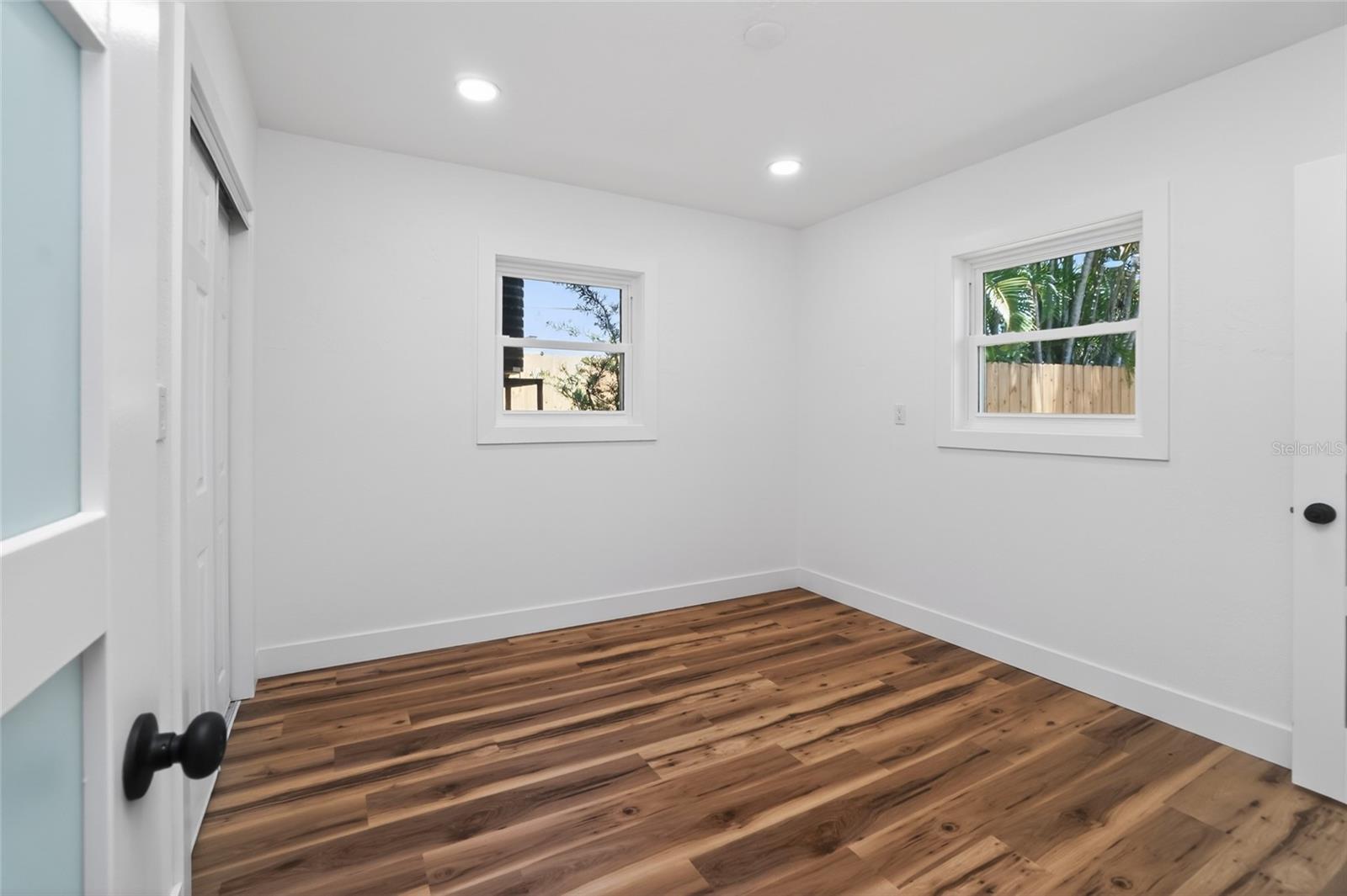 SHORE ACRES BUTTERFLY LAKE REP - Residential
