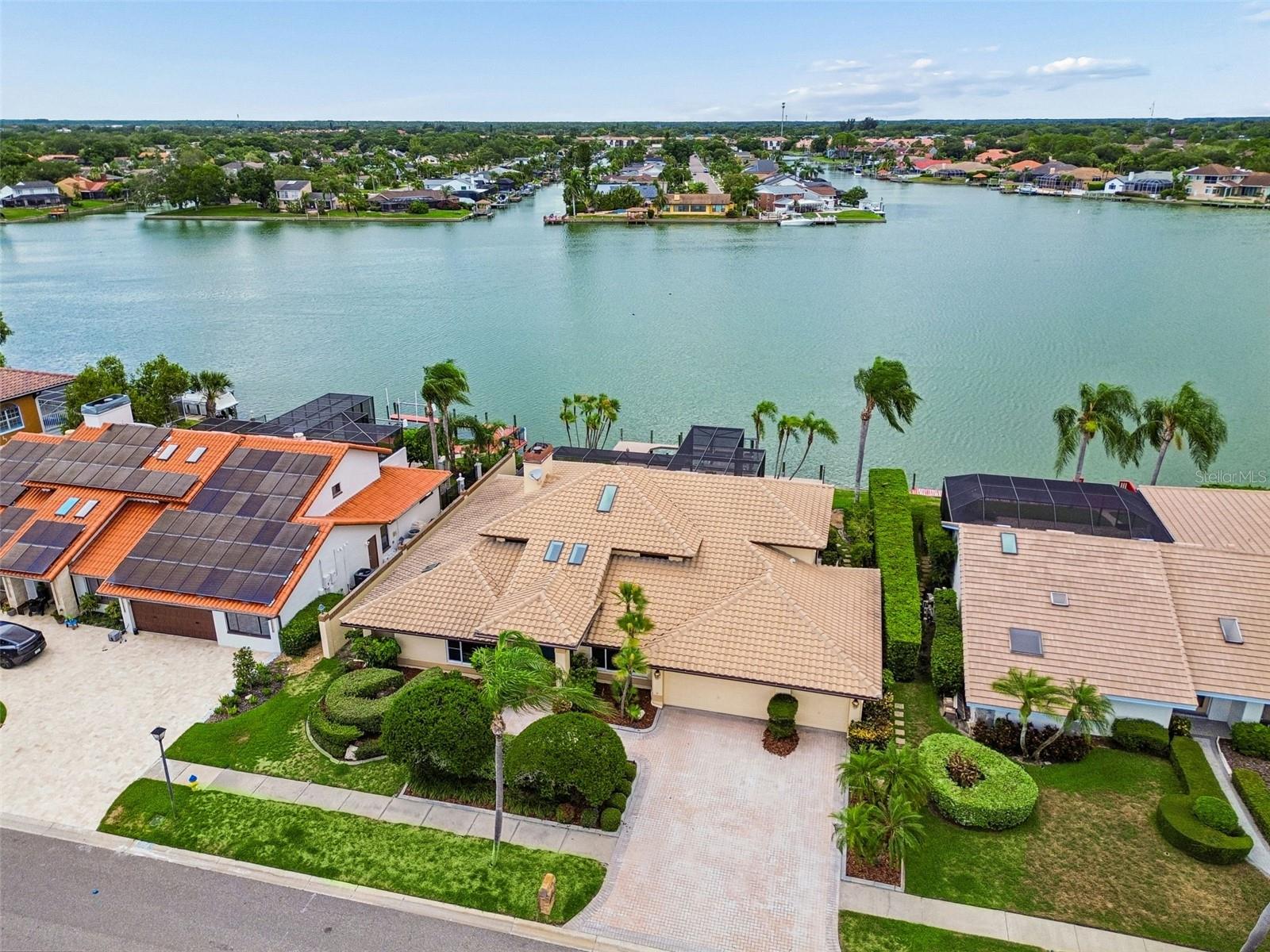 BAYPORT VILLAGE - Residential