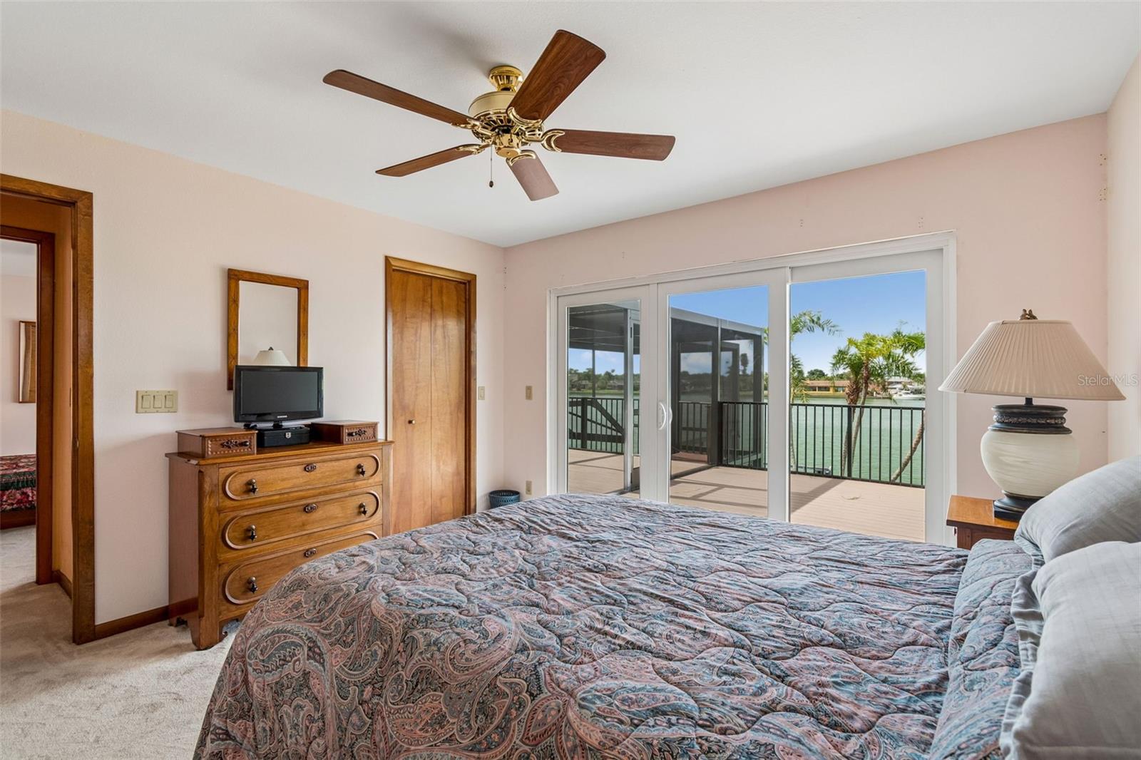 BAYPORT VILLAGE - Residential