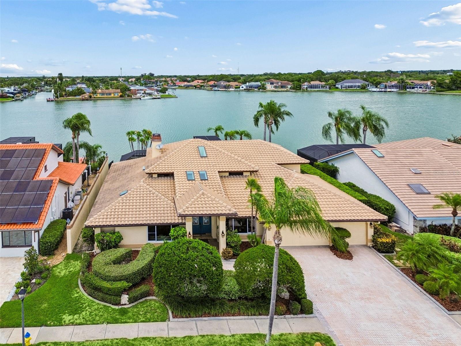 BAYPORT VILLAGE - Residential