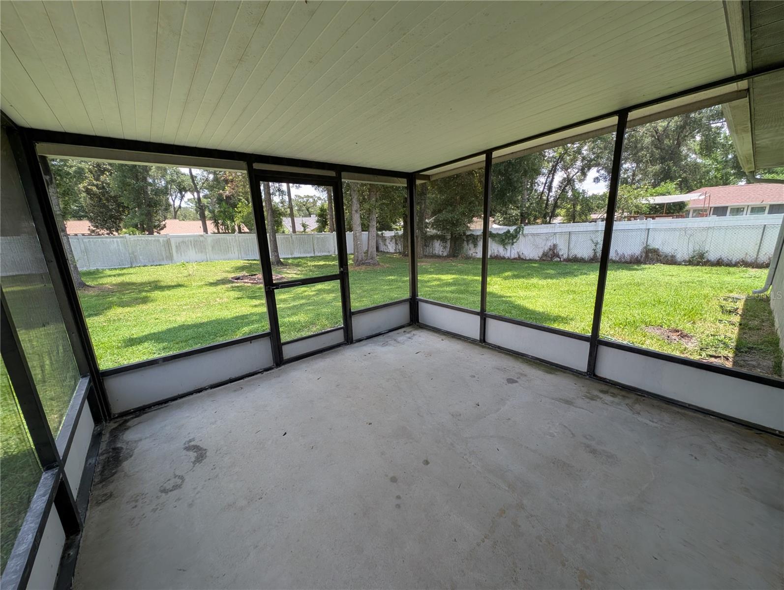 CAROL ESTATE - Residential
