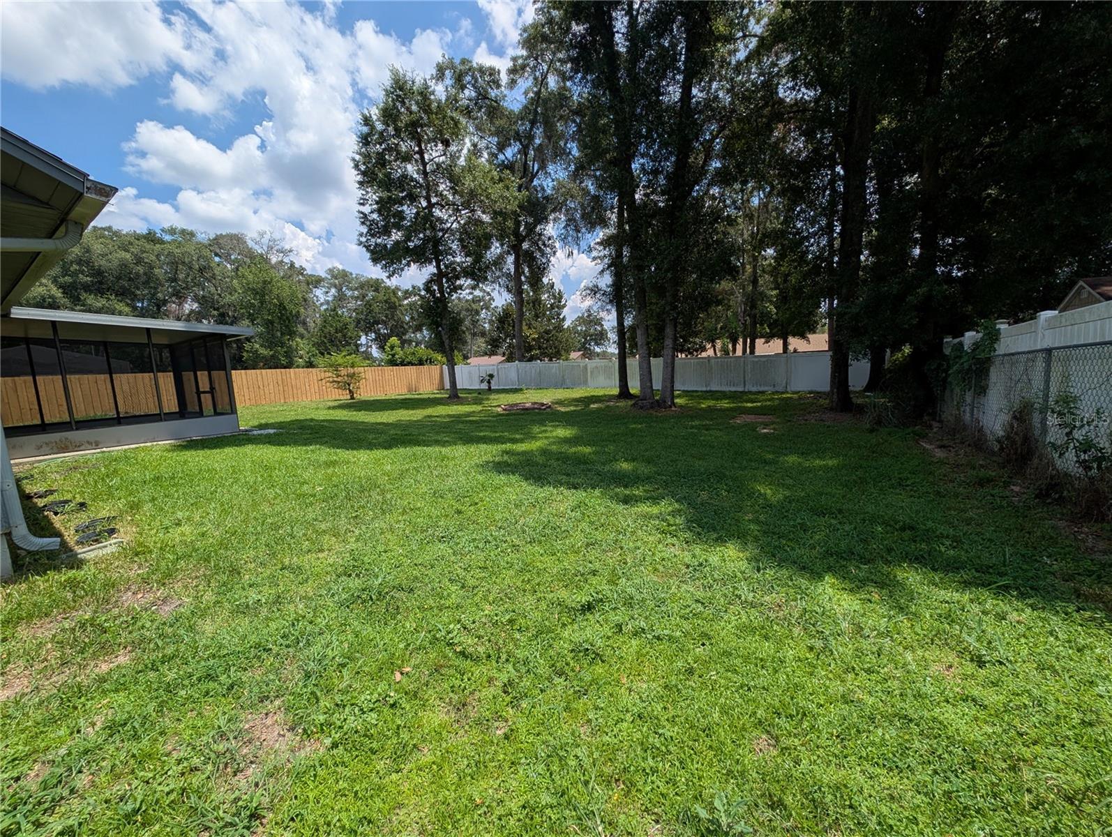 CAROL ESTATE - Residential