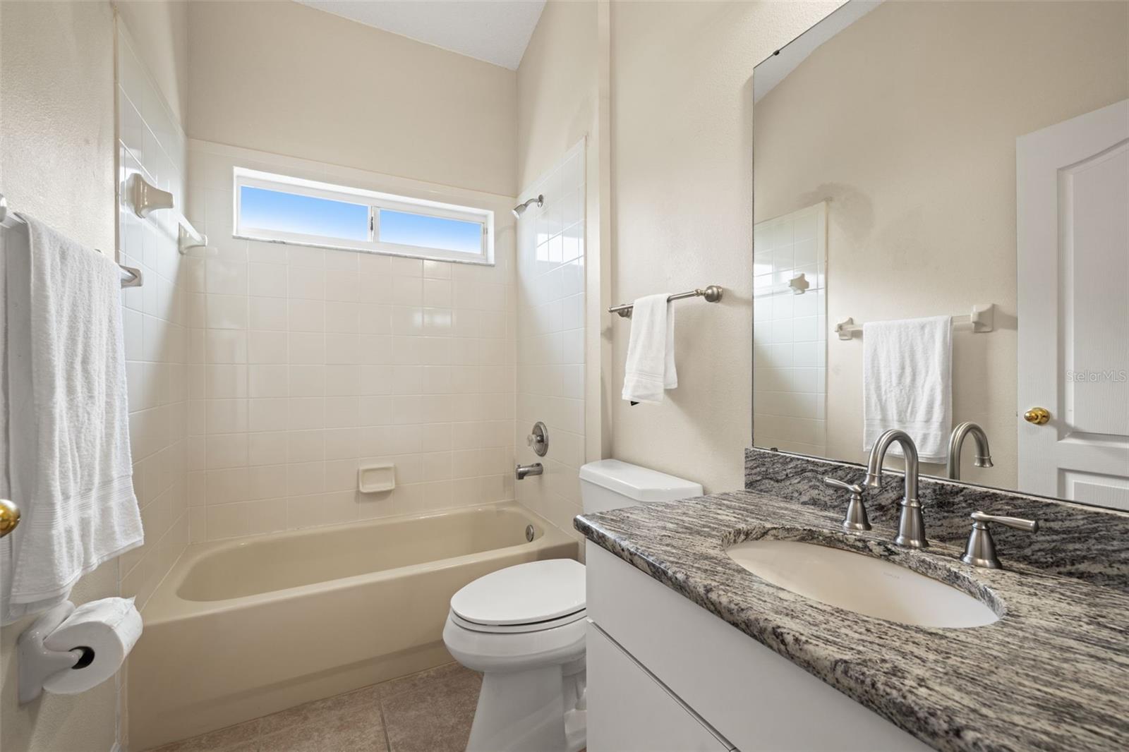 VILLAROSA PH F - Residential