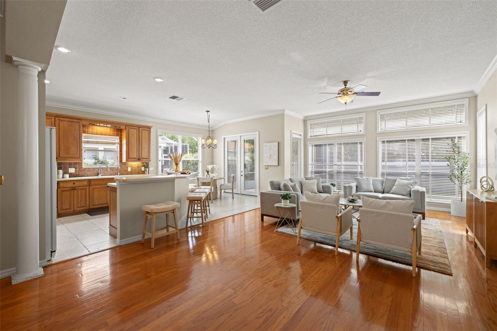 VILLAROSA PH F - Residential