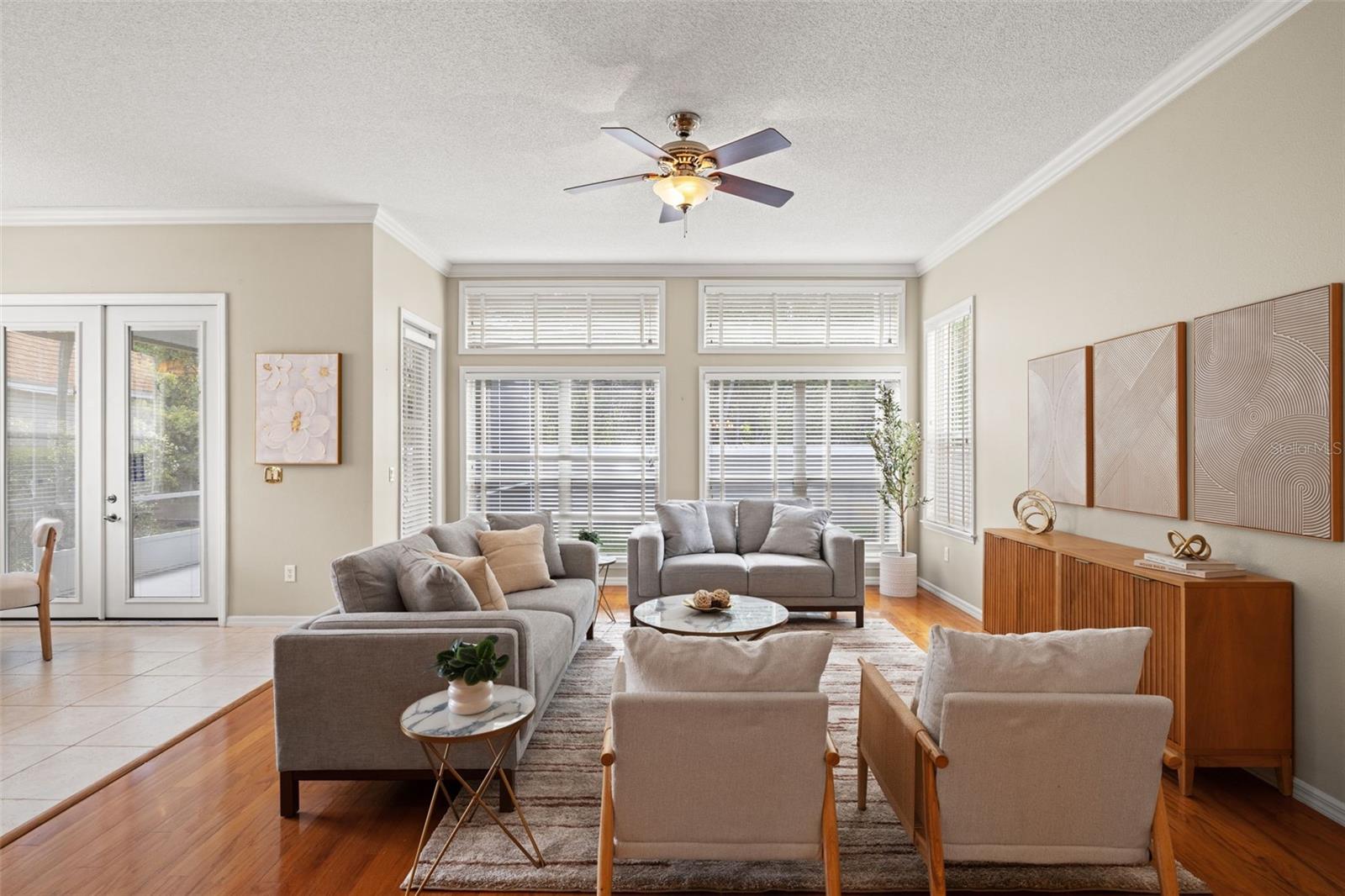 VILLAROSA PH F - Residential