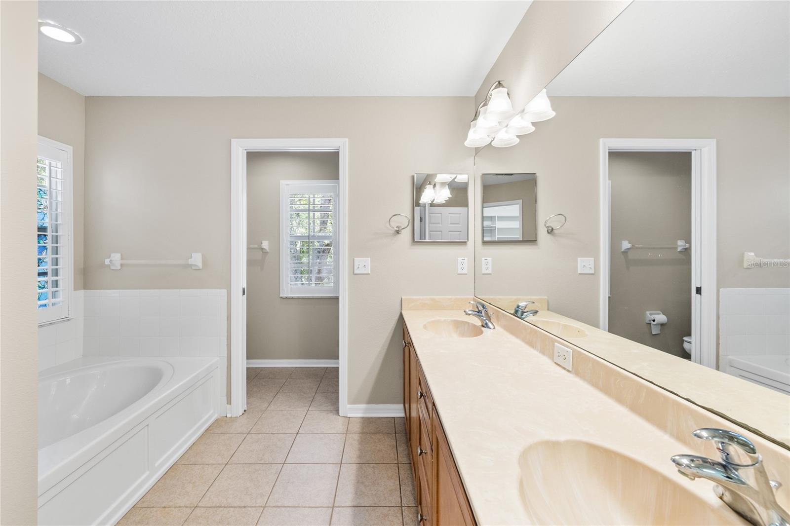 FISHHAWK RANCH TOWNCENTER PHASE 2B - Residential