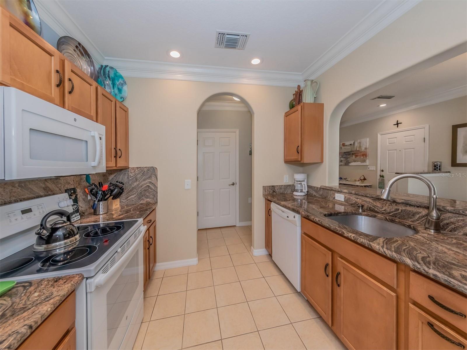 STONEYWOOD COVE - Residential Lease