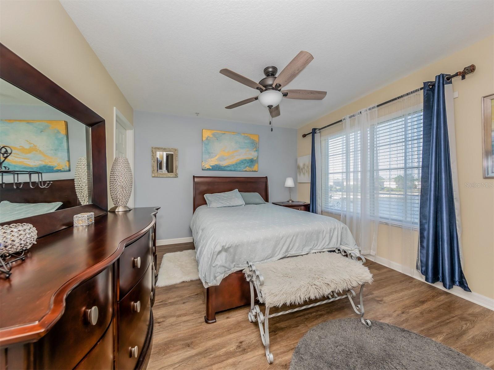 STONEYWOOD COVE - Residential Lease